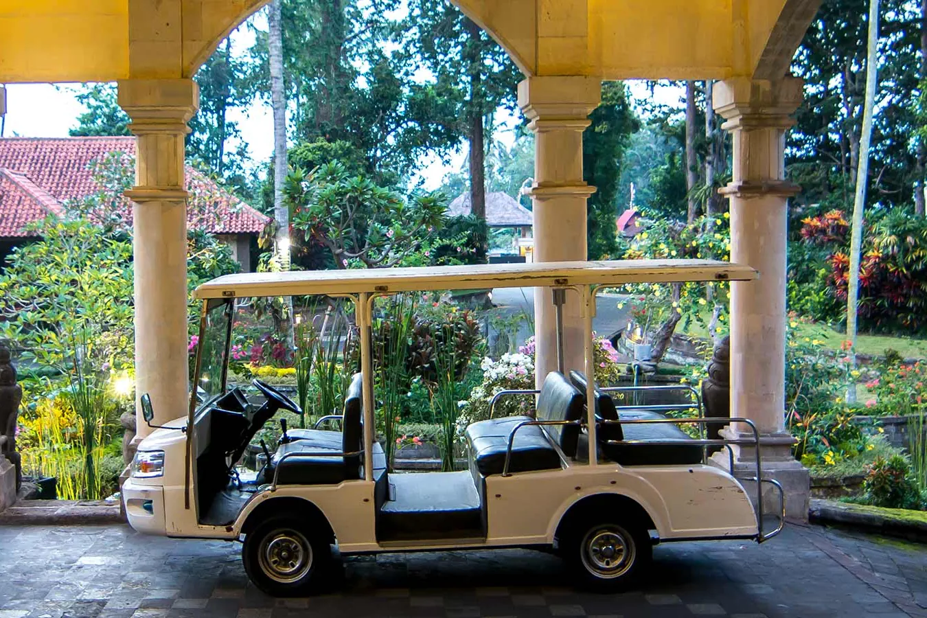 buggy car arround the resort
